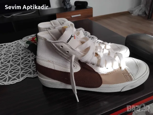 Оргинални кецове Nike Blazer Mid 77, снимка 7 - Кецове - 55728302