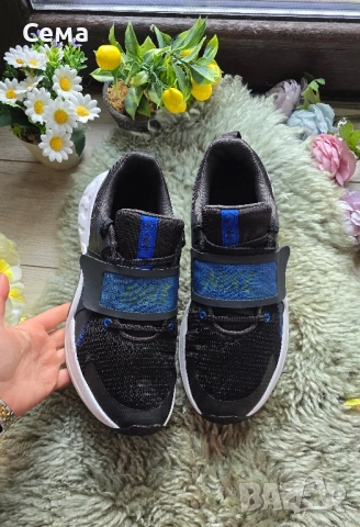 оригинални маратонки 43 номер, снимка 3 - Маратонки - 52086214