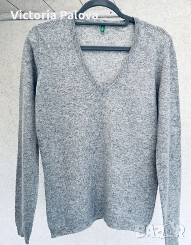 Топъл пуловер BENETTON 100% чиста virgin wool , снимка 3 - Блузи с дълъг ръкав и пуловери - 52477569