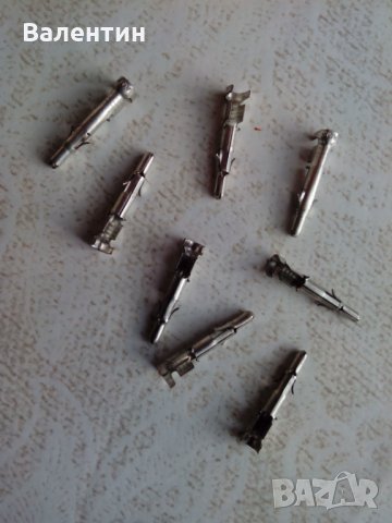 Съединители на фирма AMP с 6 контакта, снимка 2 - Друга електроника - 31086866