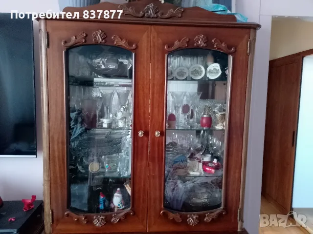 Винтидж шкаф бюфет витрина двойна, снимка 2 - Секции и витрини - 55954101