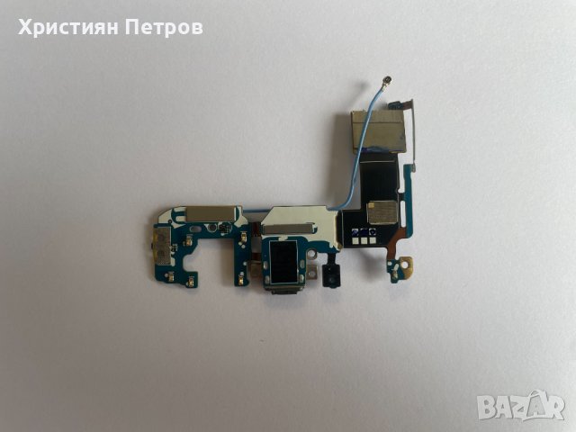 Долна платка с микрофон + антена + USB букса за зареждане за Samsung Galaxy S8 Plus, снимка 2 - Резервни части за телефони - 37876561