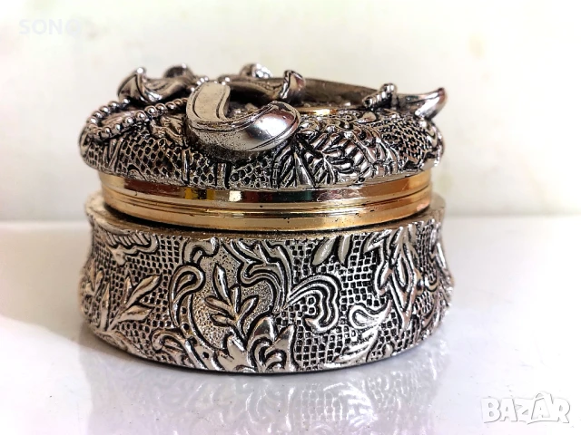 Прекрасна Дизайнерска Кутия За Бижута "Bergers", снимка 4 - Антикварни и старинни предмети - 51223090