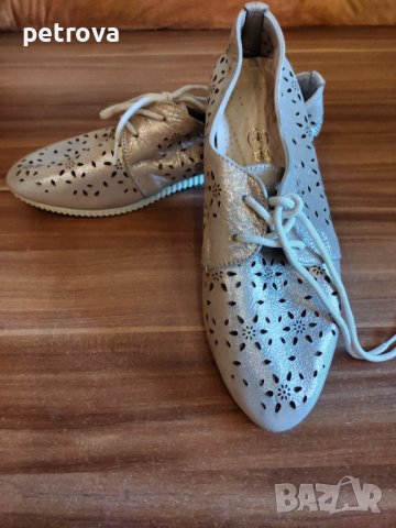 Чисто нови обувки, 37 номер