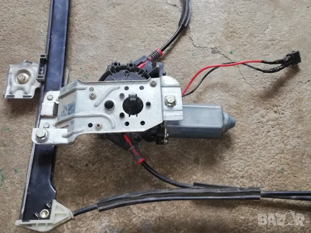 Стъклоповдигач машинка стъкло Фолцваген Поло VW Polo 6N

, снимка 2 - Части - 49604084