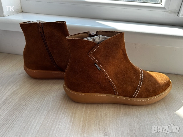 Продавам нови дамски кожени анатомични обувки SAGUY'S, снимка 6 - Дамски боти - 51945569