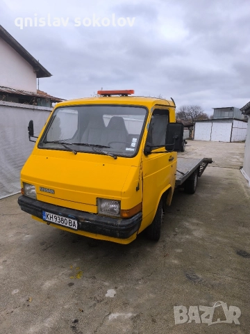 Пътна помощ Нисан Трейд 2.8 Чист дизел, ВЪЗМОЖЕН БАРТЕР., снимка 3 - Камиони - 52915357