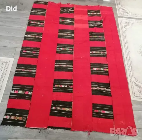 Много стара северняшка черга постеля