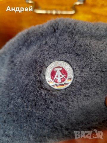 Стара Немска военна шапка,ушанка, снимка 2 - Антикварни и старинни предмети - 40170499