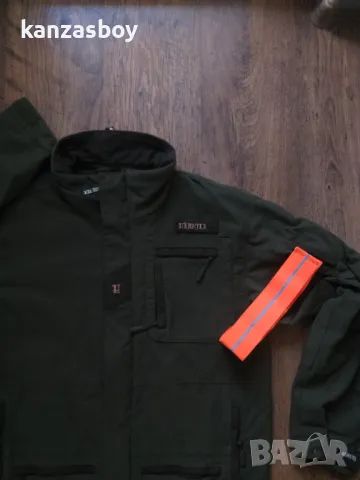 Harkila pro deals hunter jacket gore-tex - мъжко ловно яке 52/Л gore-tex, снимка 10 - Якета - 48524416