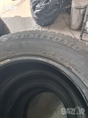 Зимни гуми sumitomo235 65 17, снимка 6 - Гуми и джанти - 56442161