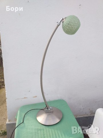 Немска разтягаща се лампа лампион