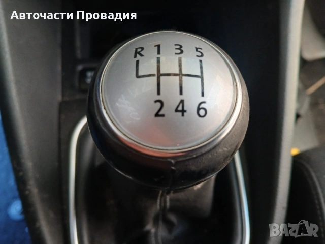 VW Golf 6, 1.2 tsi, 2010 г на части, снимка 9 - Автомобили и джипове - 54115422