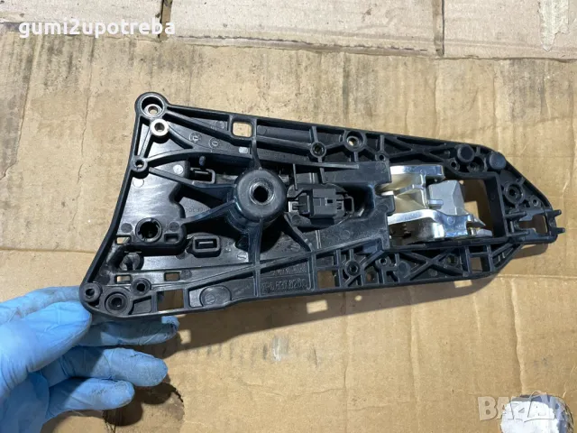 Дръжка Предна Дясна Врата 7P5837020C Porsche Cayenne 3.0D 92A/2012г, снимка 5 - Части - 49625266