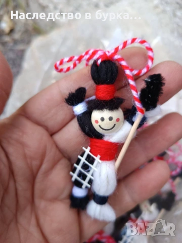 Ръчно изработени мартеници - Коминочистач и Овчарче, снимка 3 - Други - 53164231