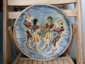 Продавам колекционерска керамична чиния - Хоро, снимка 5