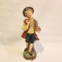 Ръчно рисувана статуетка на селски момък, снимка 1