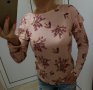 Супертъничка и лека блуза на цветя с къдрички на раменете, снимка 1 - Тениски - 39691048