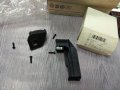 8E0998121B**НОВО**VAG**AUDI**ЩИПКИ  ЗА ФАР ЛЯВ**A 4**(2005 - 2009)**, снимка 1
