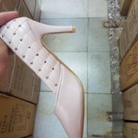 Обувки, снимка 3 - Дамски обувки на ток - 42269021
