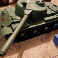 Много рядък руски радиоуправляем танк играчка., снимка 2 - Колекции - 36678868