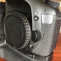 Продавам Canon 7D легенда, снимка 3 - Фотоапарати - 29449255