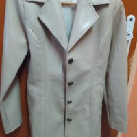 Българско дамско кожено сако, снимка 1 - Сака - 40712027
