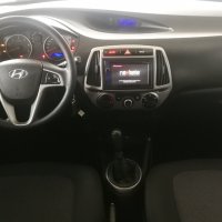 Hyundai i20 1.1 CRDi facelift ,NAVI, снимка 12 - Автомобили и джипове - 31567563