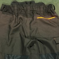 STIHL Chainsaw Protective Pants Work Wear размер M - L работен панталон със защита от срязване W1-14, снимка 11 - Панталони - 40100513