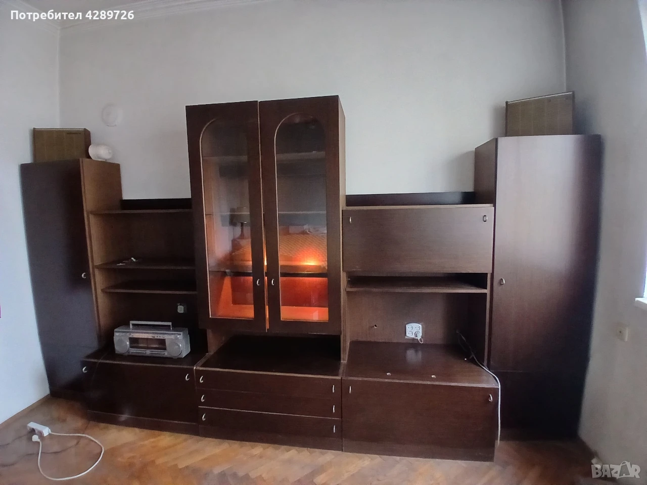 Секция, подарявам, снимка 1