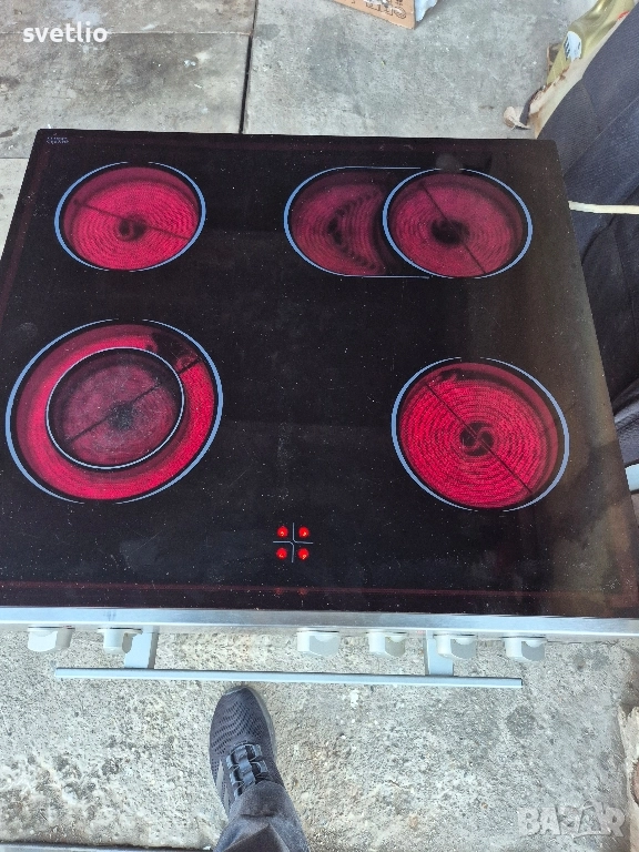 фурна за вграждане с керамичен плот, снимка 1