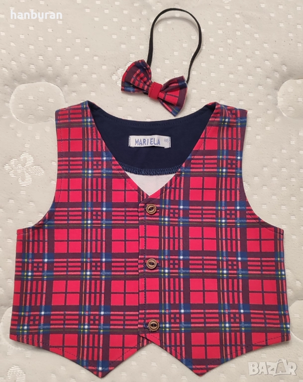 Коледен кариран бебешки елек с папийонка, снимка 1