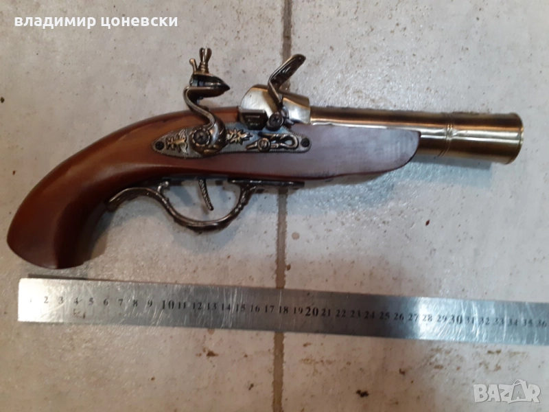 Красив кремъчен пистолет,пищов,оръжие, снимка 1