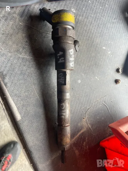 дюза тойота 1.4 д4д дюза 1.4 d4d, снимка 1