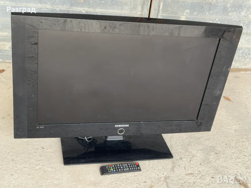 Телевизор SAMSUNG LE32A330J1 с дистанционно , снимка 1