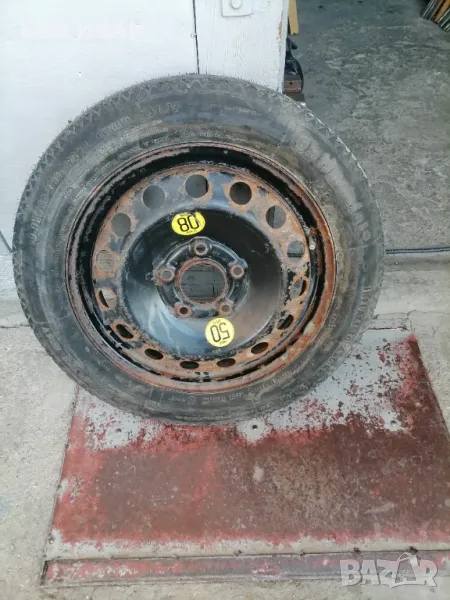 РЕЗЕРВНА ГУМА ЗА БМВ, снимка 1