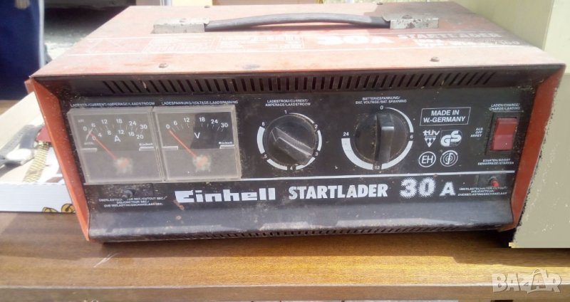 германско зарядно устройство за акумулатори Einhell 12V 30A , снимка 1