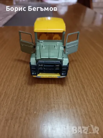 Тойота/TOYOTA MAJORETTE, снимка 6 - Колекции - 49671730