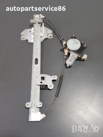 Механизъм за повдигане на стъклото със мотор на задната дясна врата за KIA Carnival (2007–2010)