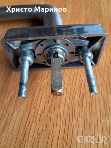 Дръжки за дограма, врати и прозорци, снимка 3 - Други стоки за дома - 52365634