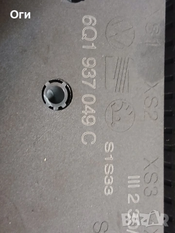 Комфорт модул за Поло,Ибиза,Кордоба и Фабия 6Q1 937 049 C, снимка 2 - Части - 54238013