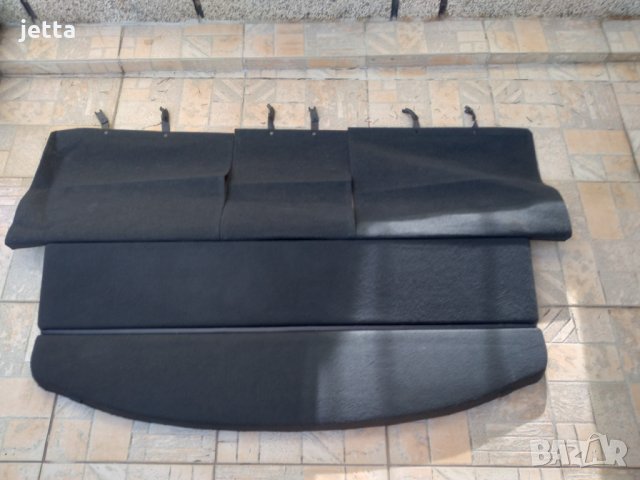 Щора кора за багажник за тойота корола версо 2001-2004г toyota corolla verso