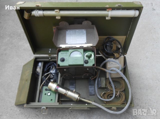 Военен прибор за измерване на радиация ДП-5В , снимка 1 - Антикварни и старинни предмети - 39548053