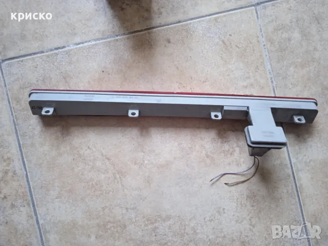 трети стоп мерцедес, снимка 6 - Части - 49005777