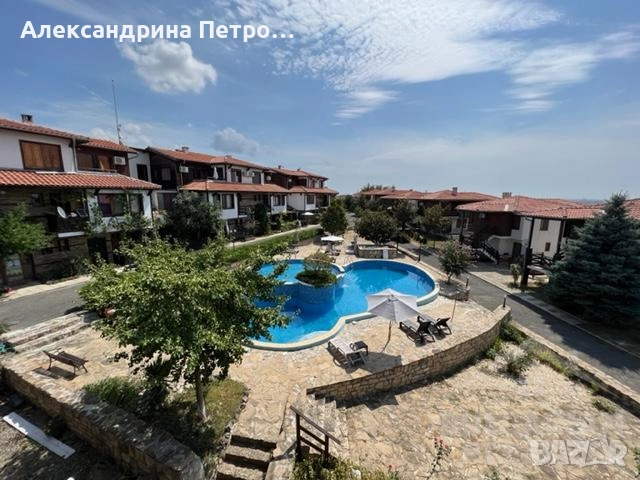 Голямо студио в елитен комплекс във вилна зона на с. Кошарица, Несебър, снимка 2 - Апартаменти - 52346372