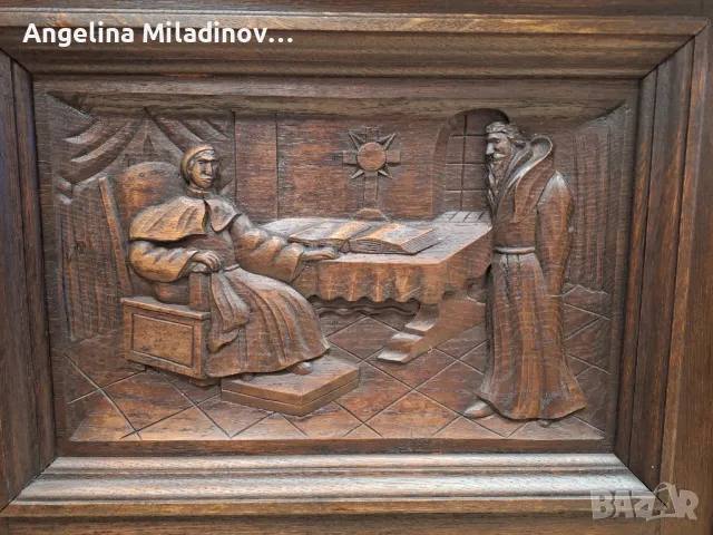 Винтидж ъглов шкаф с богата дърворезба , снимка 3 - Шкафове - 49441215