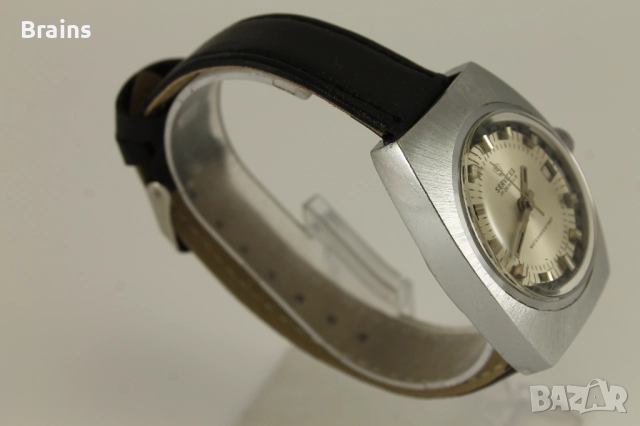 1960's Services Швейцарски ръчен Часовник, снимка 6 - Антикварни и старинни предмети - 51905621