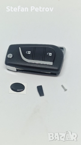 Ключ за Toyota Yaris Hilux 2015+ 433 mhz + 8A чип 2 бутона