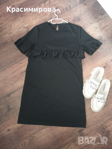 Черна рокля Zara