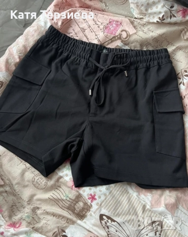 къси панталонки , снимка 2 - Къси панталони и бермуди - 51950023